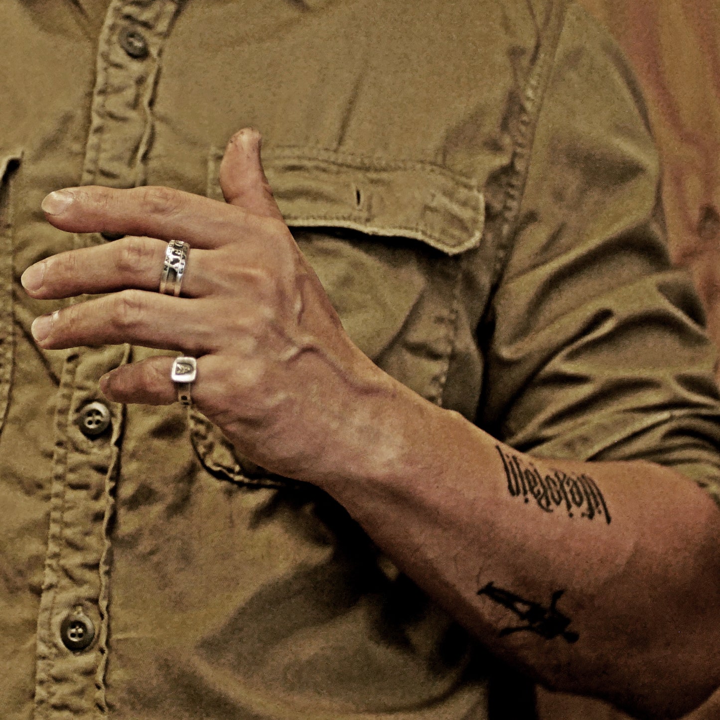 RS-195 St. Mary stamped vintage silver ring, religious ring, catholic ring, Christian ring