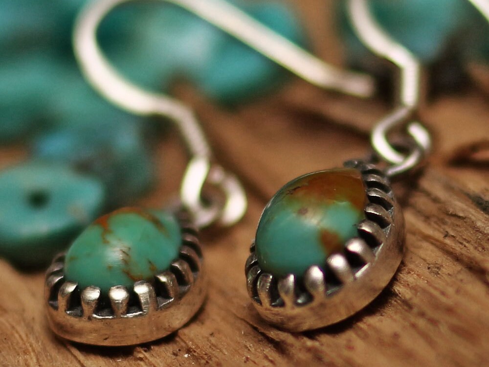 ES-107 Teardrop shaped turquoise earring, stone earring, silver earring, cute earring, native american earring