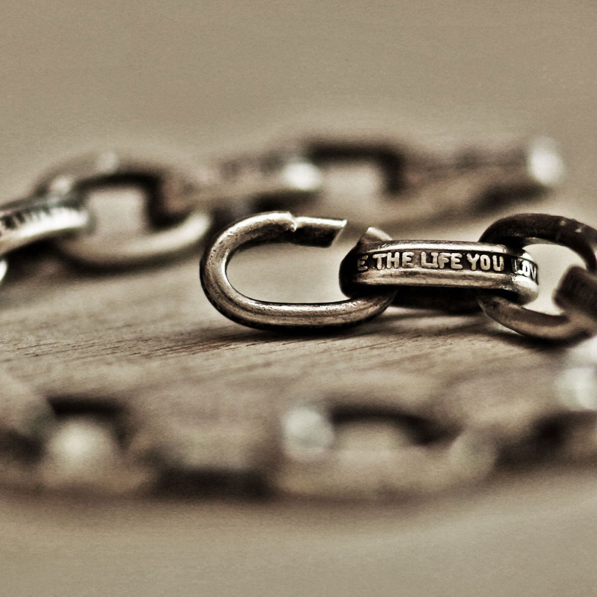 BS-030 Quote imprinted silver link bracelet, memento mori, live the life you love, love the life you live