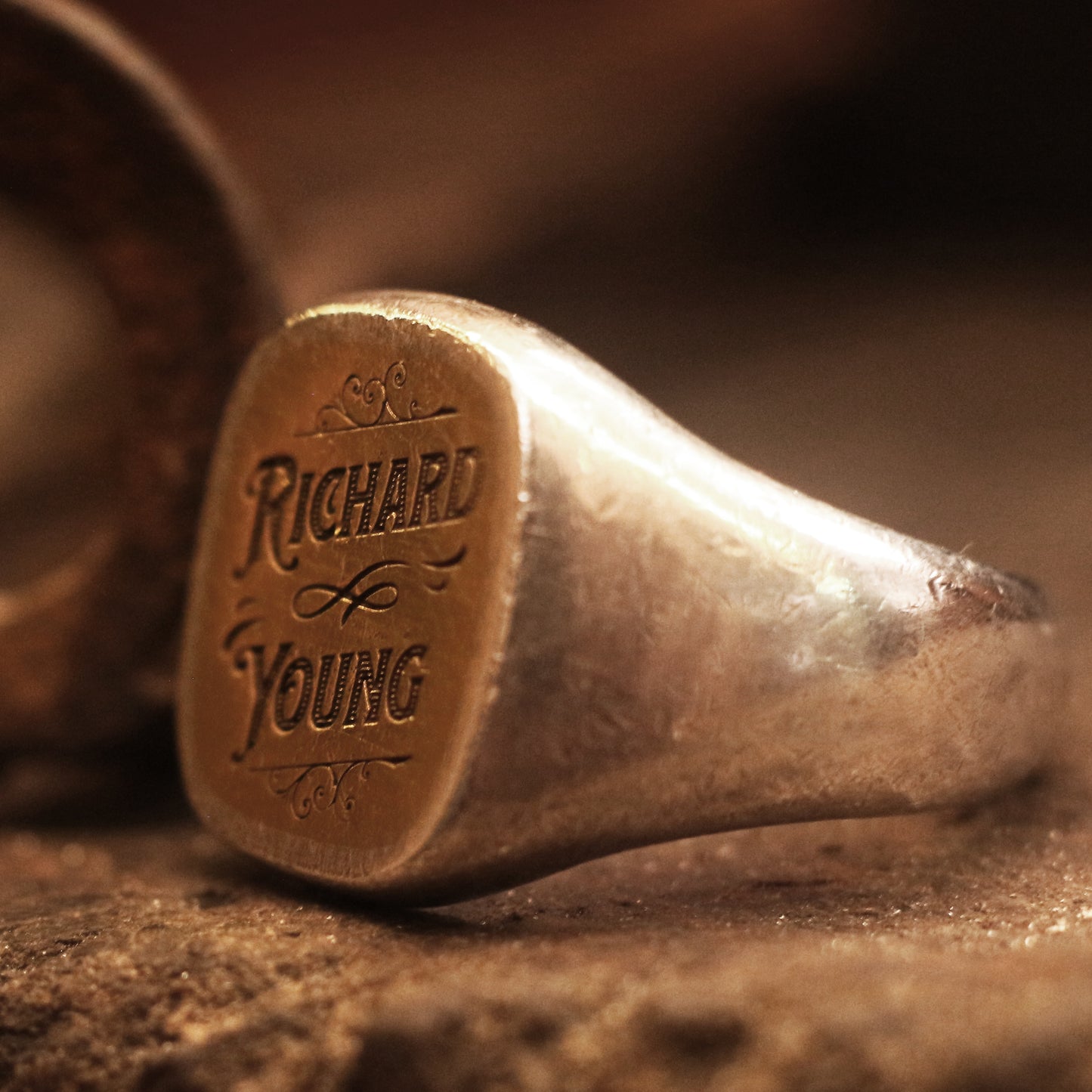 RS-196 Graphic name silver signet ring