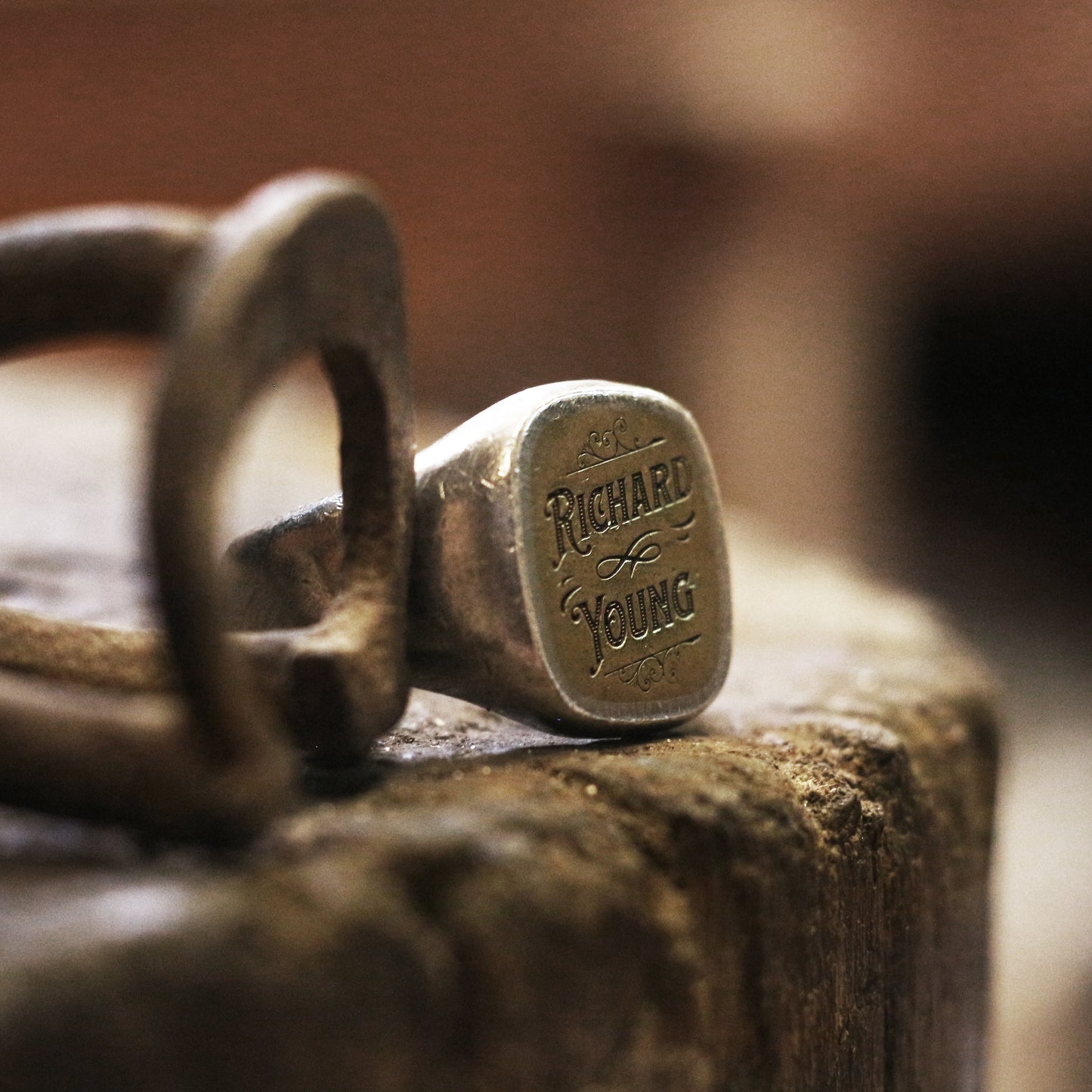 RS-196 Graphic name silver signet ring