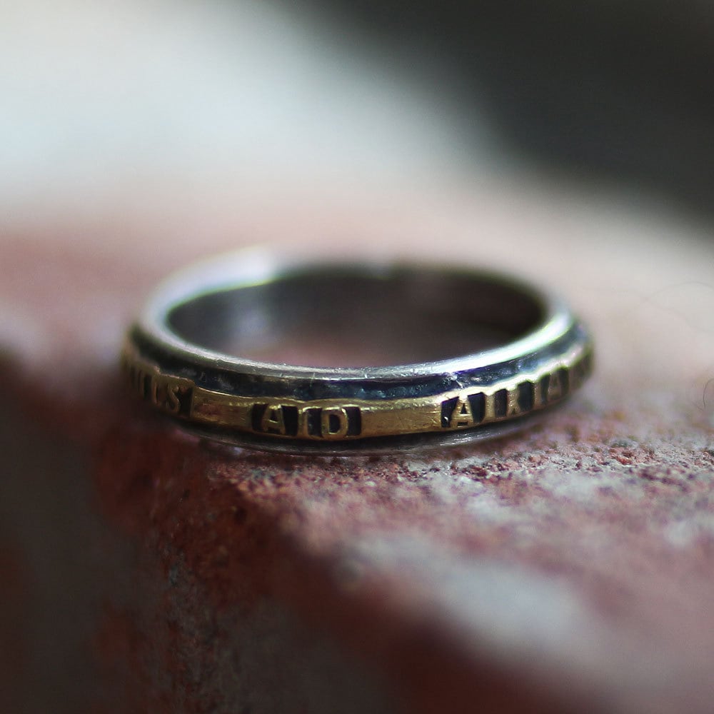 Namensring, dünner Silberring, Datumsring, individueller Ring, personalisierter Ring, gravierter Ring, erhabener Buchstabe, Wortring, Liebesring, süßer Ring